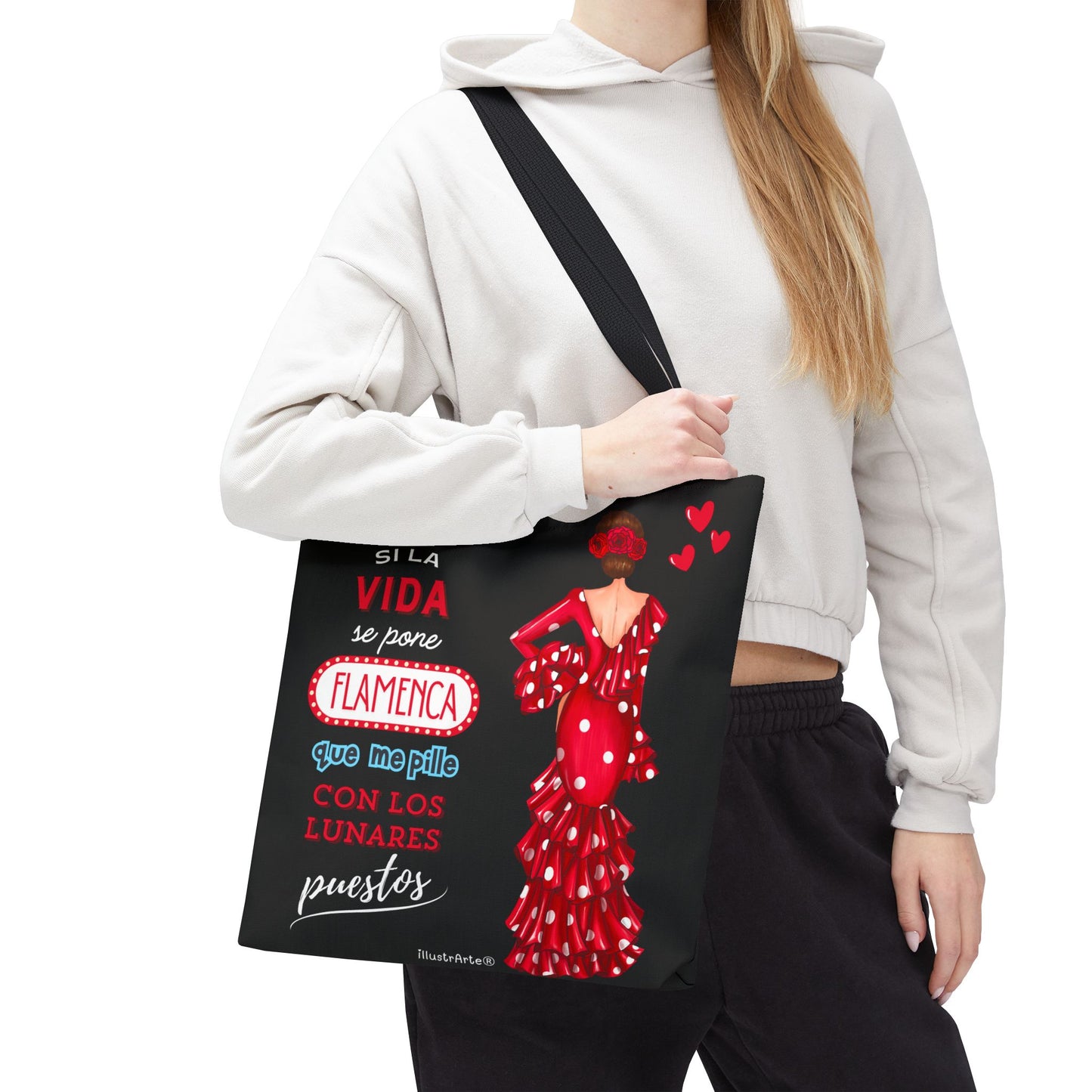 👜 illustrArte Bolsa Tote Málaga Diseño Flamenca “Macarena” con Frase “Si la vida se pone flamenca” | Poliéster 400 g/m² (43 x 43 cm) | Impresión a Doble Cara | Asas de 60 cm | Bolso Reutilizable y Resistente