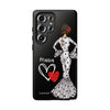 Funda de teléfono personalizada María vestido blanco – para iPhone, Samsung, Pixel