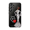 Funda de teléfono personalizada María vestido blanco – para iPhone, Samsung, Pixel