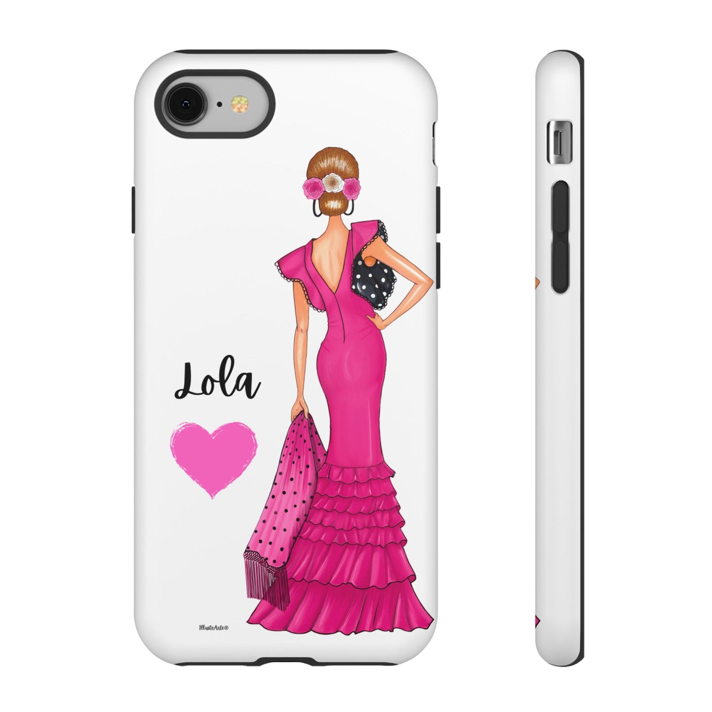 Funda de teléfono personalizable con nombre/bandera/Virgen - Modelo Manuela vestido rosa que resalta el estilo único del usuario.