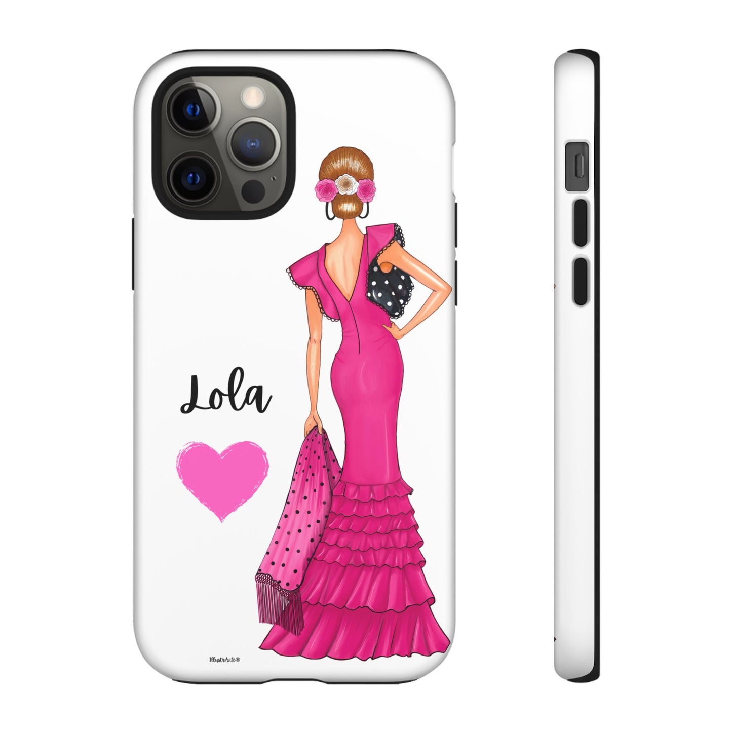 Funda de teléfono personalizable con nombre/bandera/Virgen - Modelo Manuela vestido rosa en un enfoque estético.