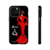 Funda de teléfono personalizable María rojo pelo oscuro fondo negro – para iPhone, Samsung, Pixel