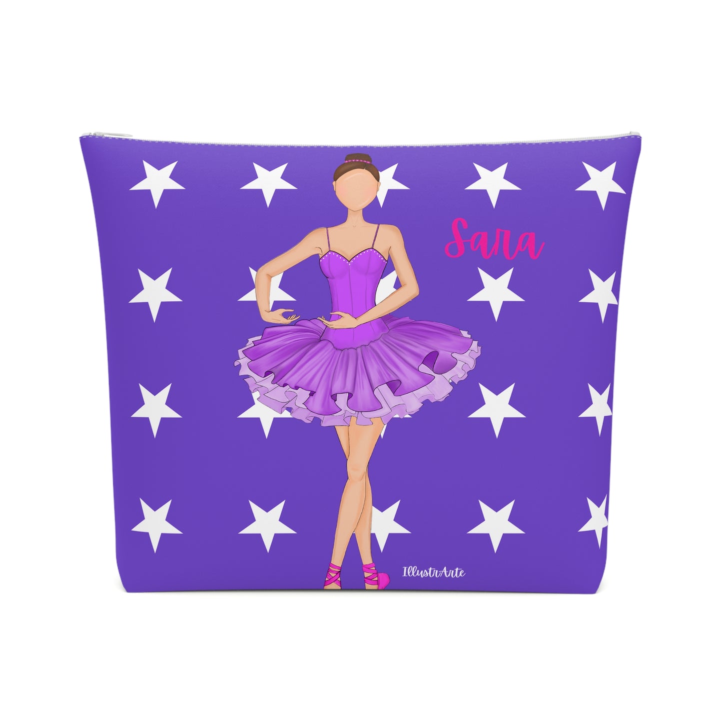 una almohada morada con una imagen de una bailarina en ella