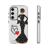 Funda de teléfono personalizada María vestido negro – para iPhone, Samsung, Pixel