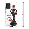 Funda de teléfono personalizada María vestido negro – para iPhone, Samsung, Pixel