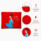 Neceser Granada illustrArte – Paquita, fondo rojo con corazones – vista 4 – imagen Amazon