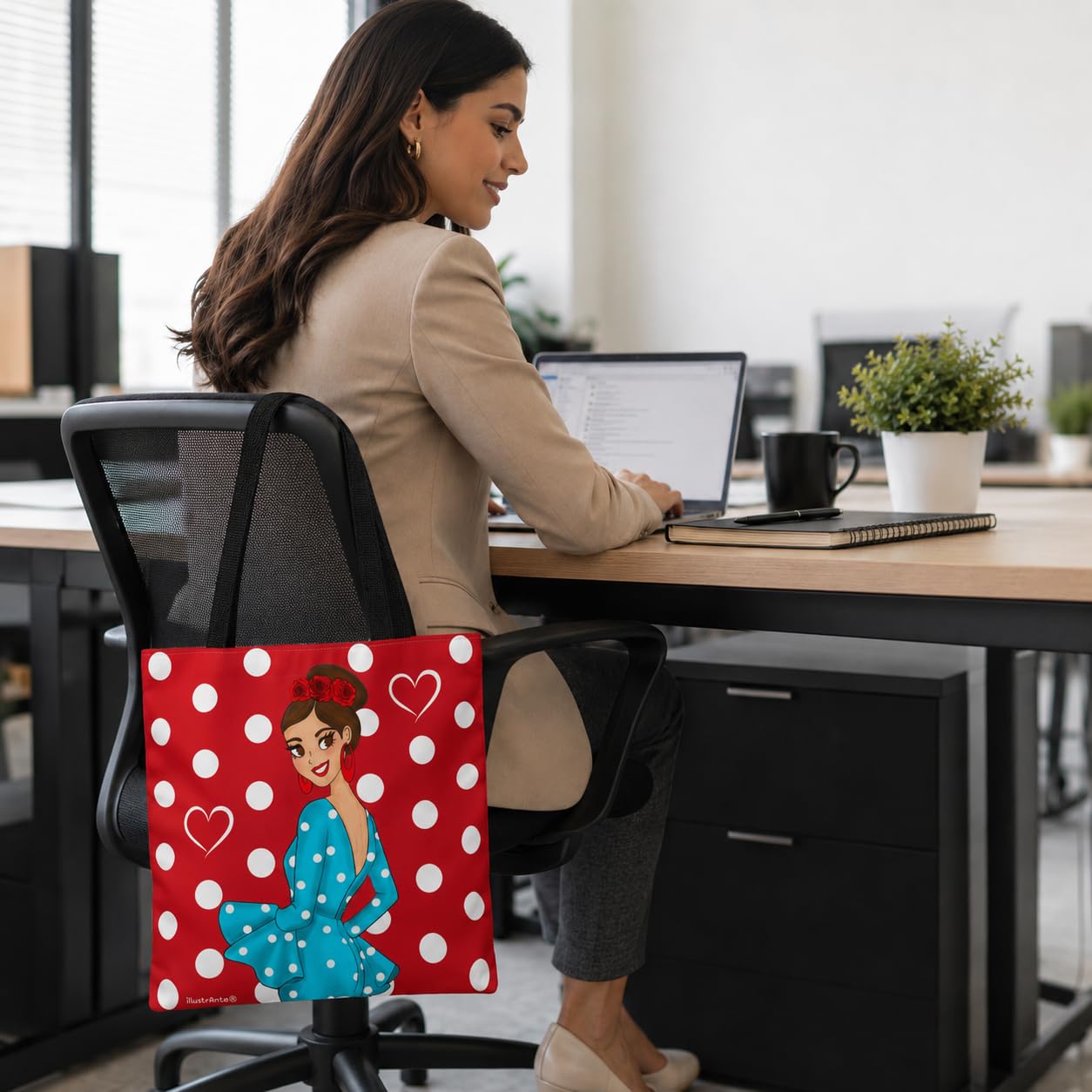 Bolsa tote Málaga flamenca Paquita rojo con lunares 8