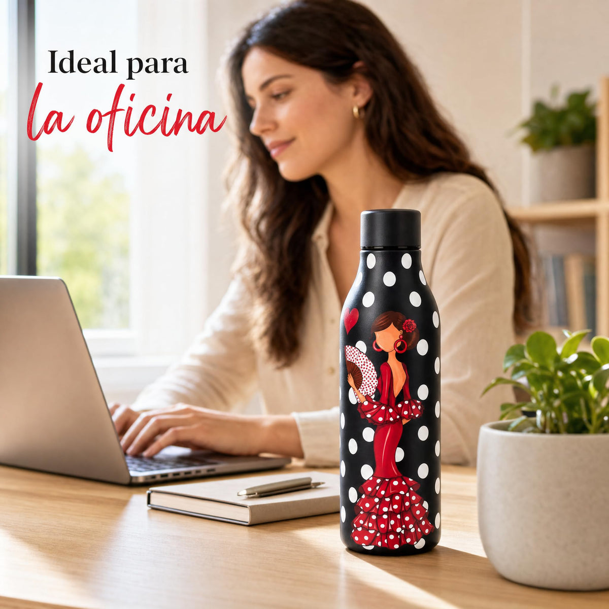 Botella térmica flamenca illustrArte 500 ml – diseño Pepa – en la oficina