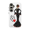 Funda de teléfono personalizada María vestido negro – para iPhone, Samsung, Pixel