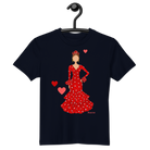 una camiseta con una mujer en un vestido rojo