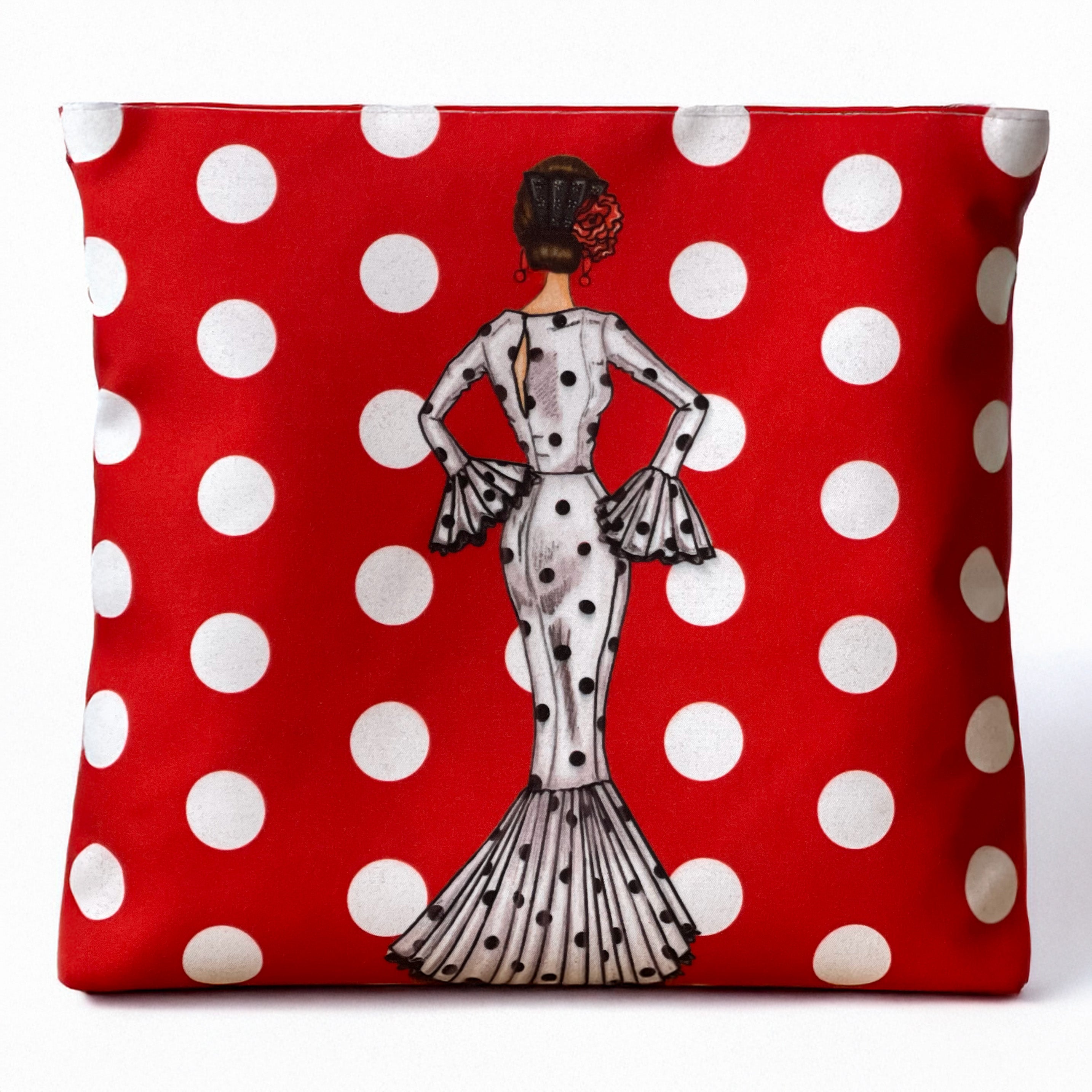 Imagen detallada del neceser flamenca “María Blanco”, mostrando su elegante diseño en fondo rojo con lunares blancos, perfecto para mujeres que buscan un toque flamenco.
