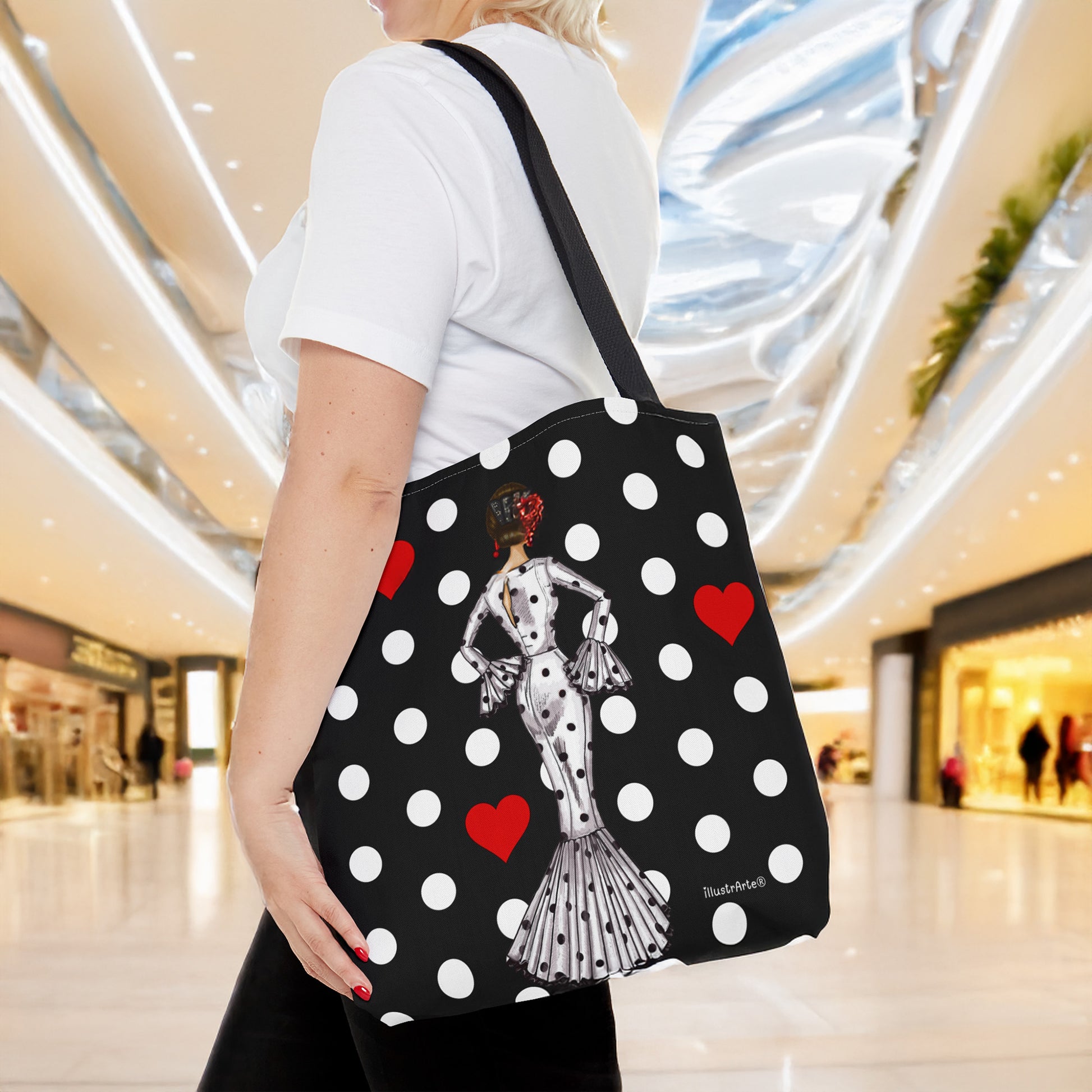 Bolsa Tote de Poliéster 400 g/m² (43x43 cm) - Diseño Flamenca María blanco con fondo negro, ideal como bolsa tote flamenca reutilizable y resistente.