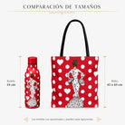 Pack botella + bolso Málaga María Blanco fondo rojo – vista 5