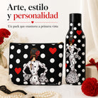 Pack botella + neceser Granada María Blanco fondo negro – vista 9