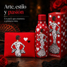 Pack botella + neceser Granada María Blanco fondo rojo – vista 9