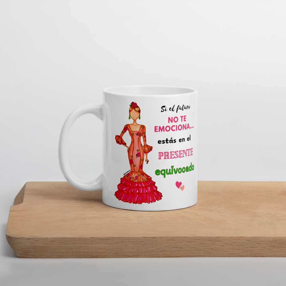 Taza de cerámica personalizable. Modelo flamenca Mónica con frase positiva.