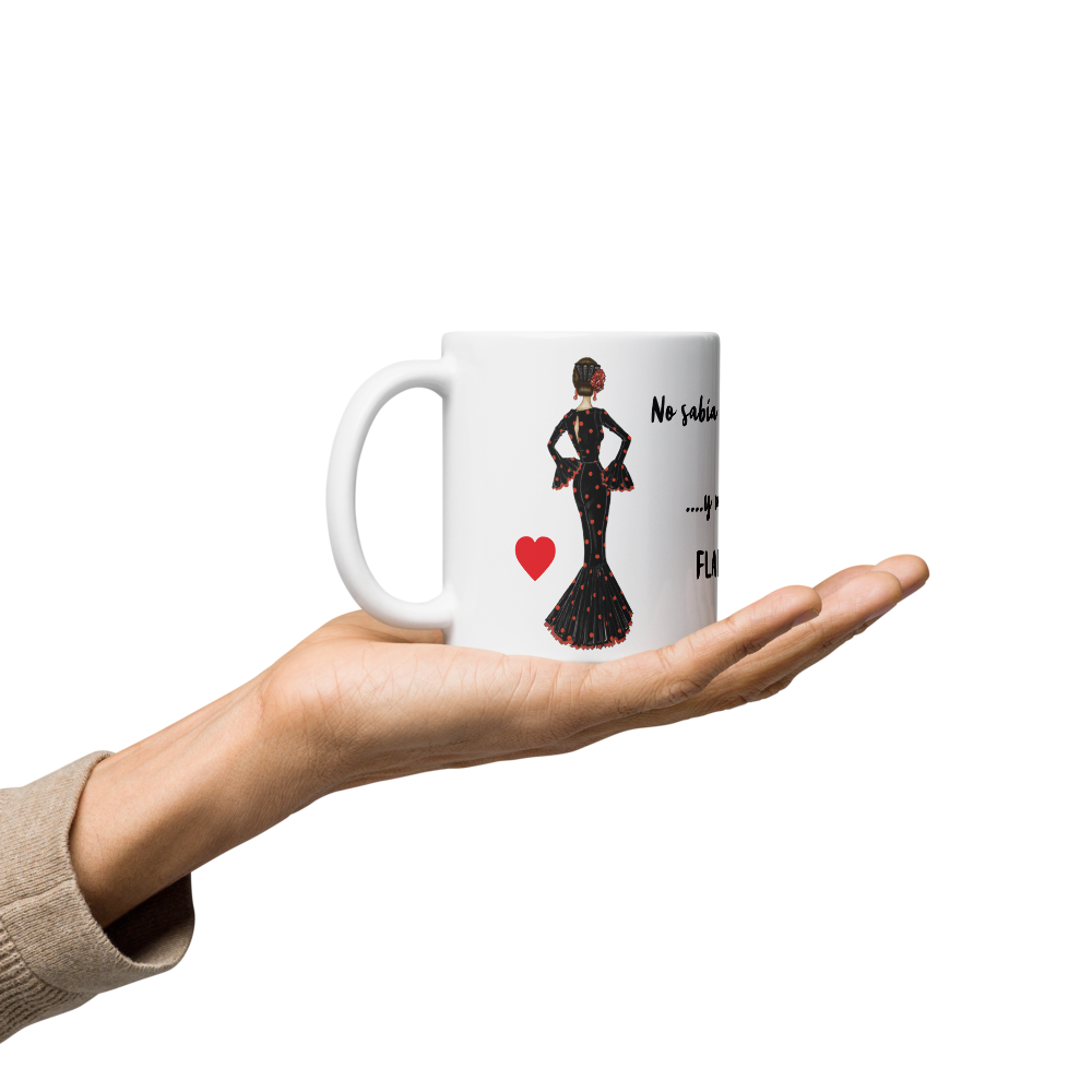 Taza de cerámica personalizable, Modelo flamenca María negro con lunar rojo