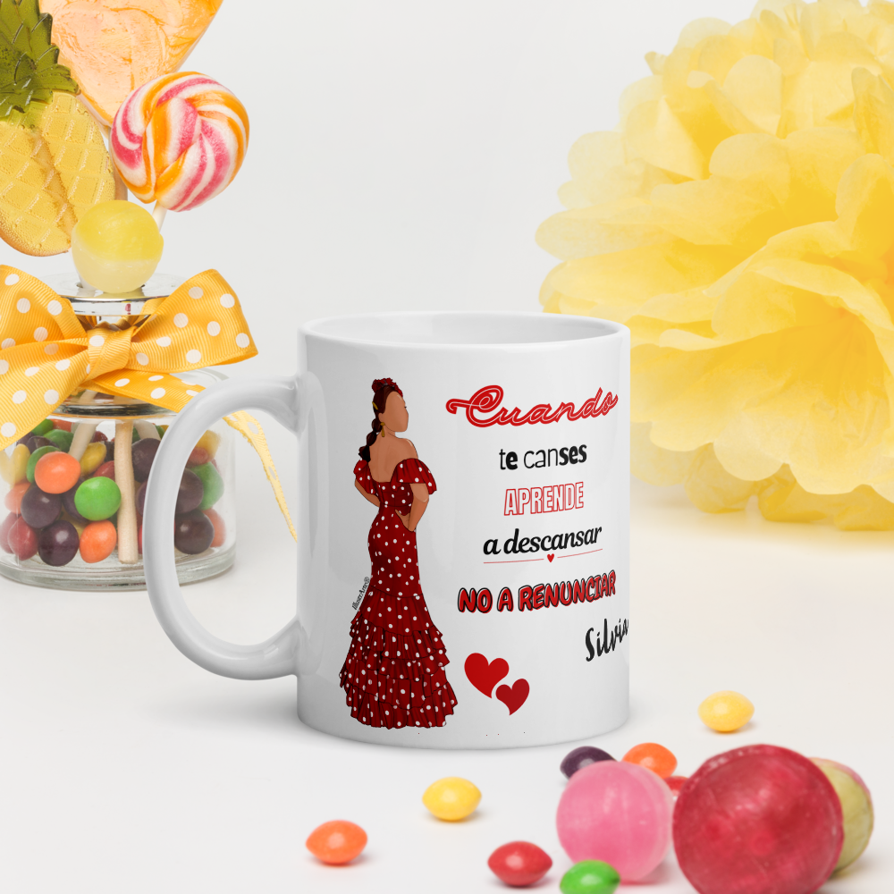 Taza de cerámica personalizable, Modelo flamenca Silvia con frase positiva.