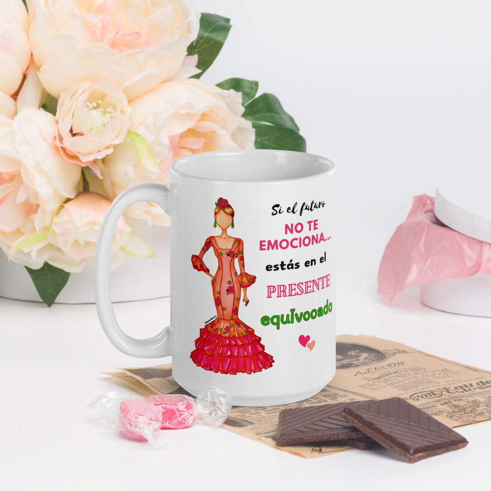 Taza de cerámica personalizable. Modelo flamenca Mónica con frase positiva.