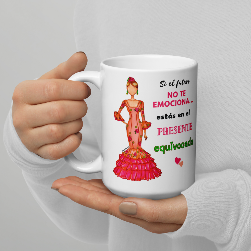 Taza de cerámica personalizable. Modelo flamenca Mónica con frase positiva.