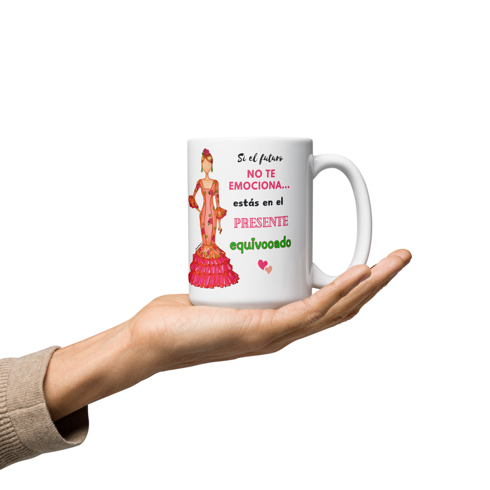 Taza de cerámica personalizable. Modelo flamenca Mónica con frase positiva.