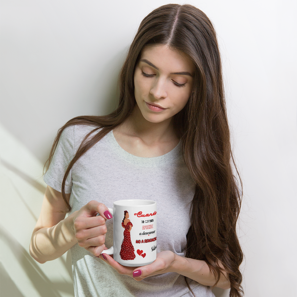 Taza de cerámica personalizable, Modelo flamenca Silvia con frase positiva.